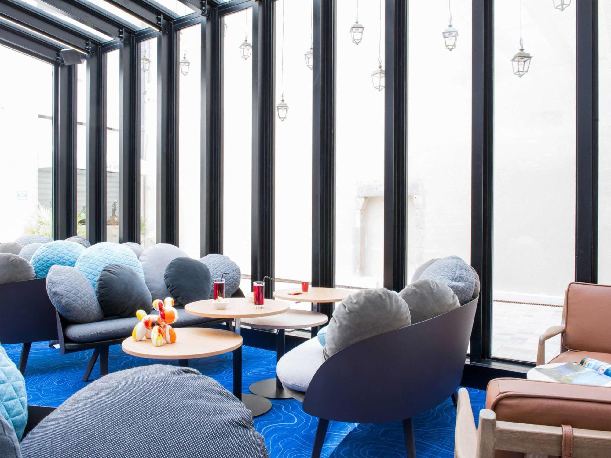 Отель Ibis Styles La Rochelle Centre Экстерьер фото