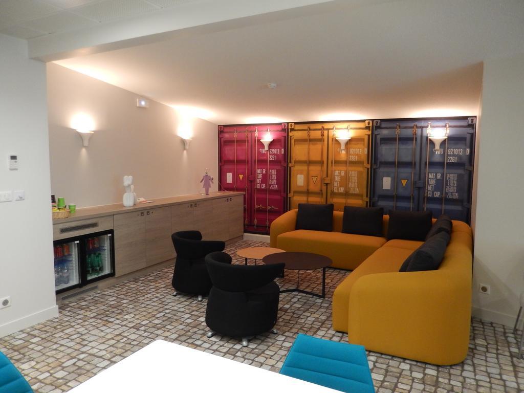 Отель Ibis Styles La Rochelle Centre Экстерьер фото
